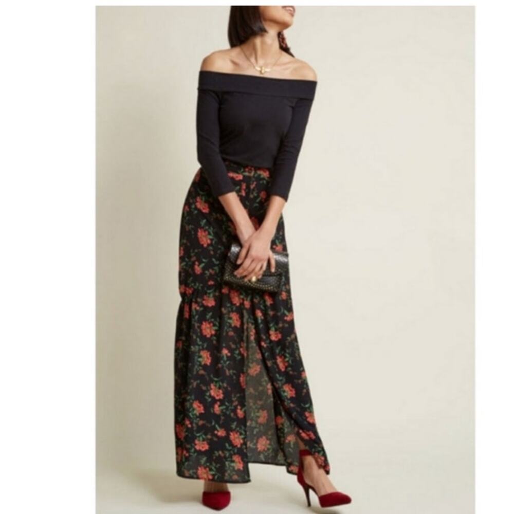 ModCloth Floral Emphasis on‎ Effortless Buttoned Maxi Skirt Size 1X